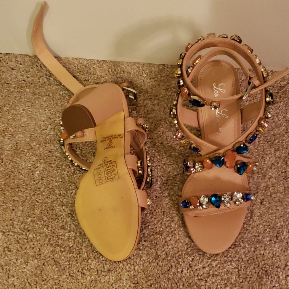 Shoes - Picture 3 of 3